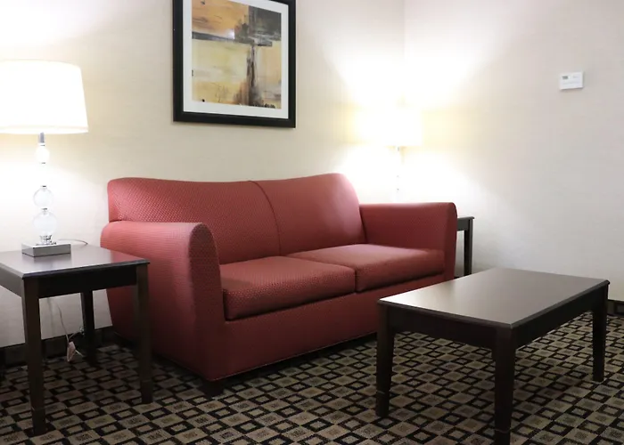 Holiday Inn Express Hotel & Suites Crawfordsville By Ihg